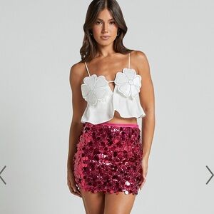 ALBERTA TOP - RHINESTONE FLOWER DETAIL BABYDOLL CROP IN WHITE NEW!!! By Showpo